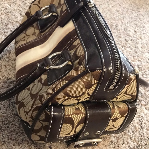 Small Coach bag - Picture 7 of 7